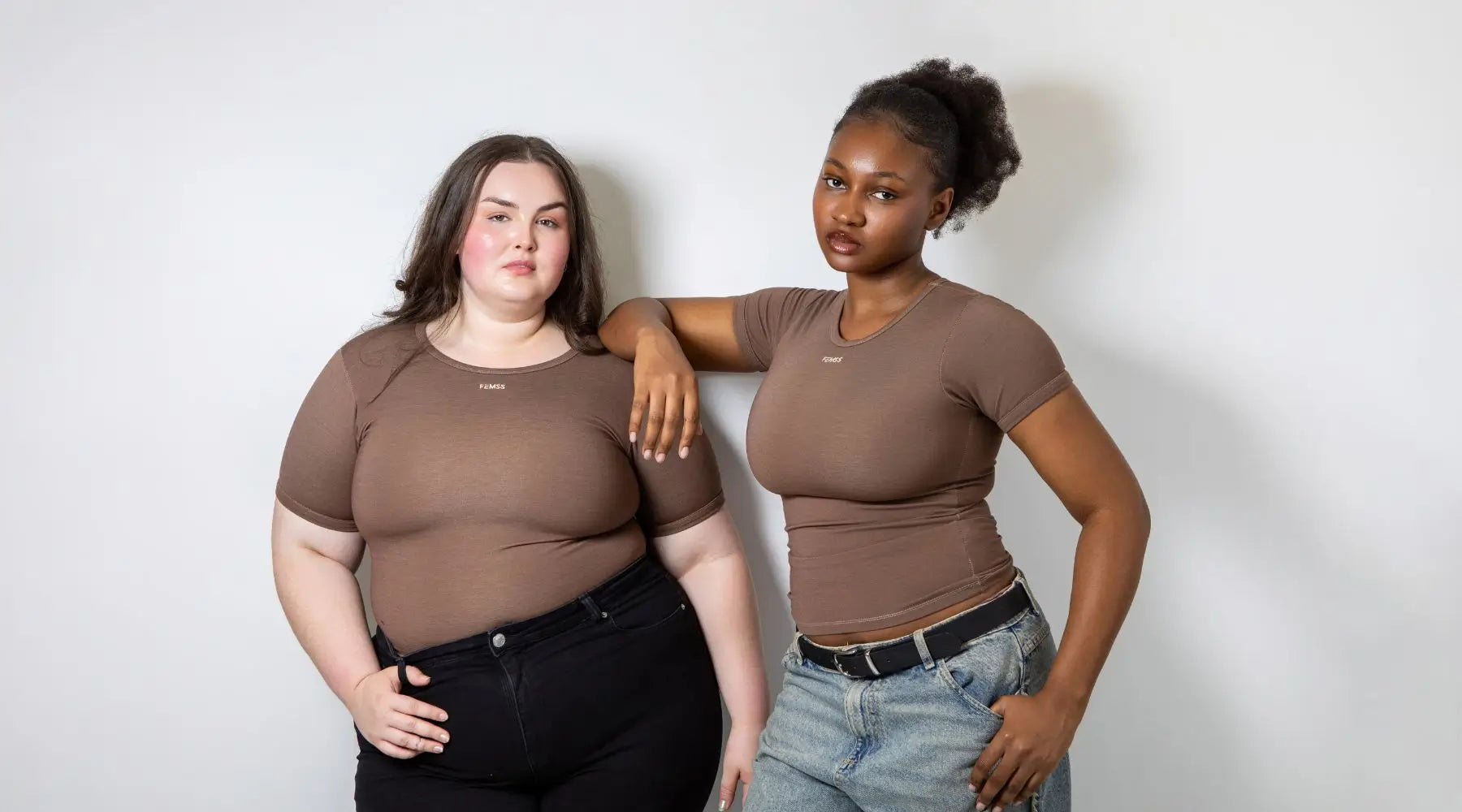 Luxury fitted t-shirt bra free
