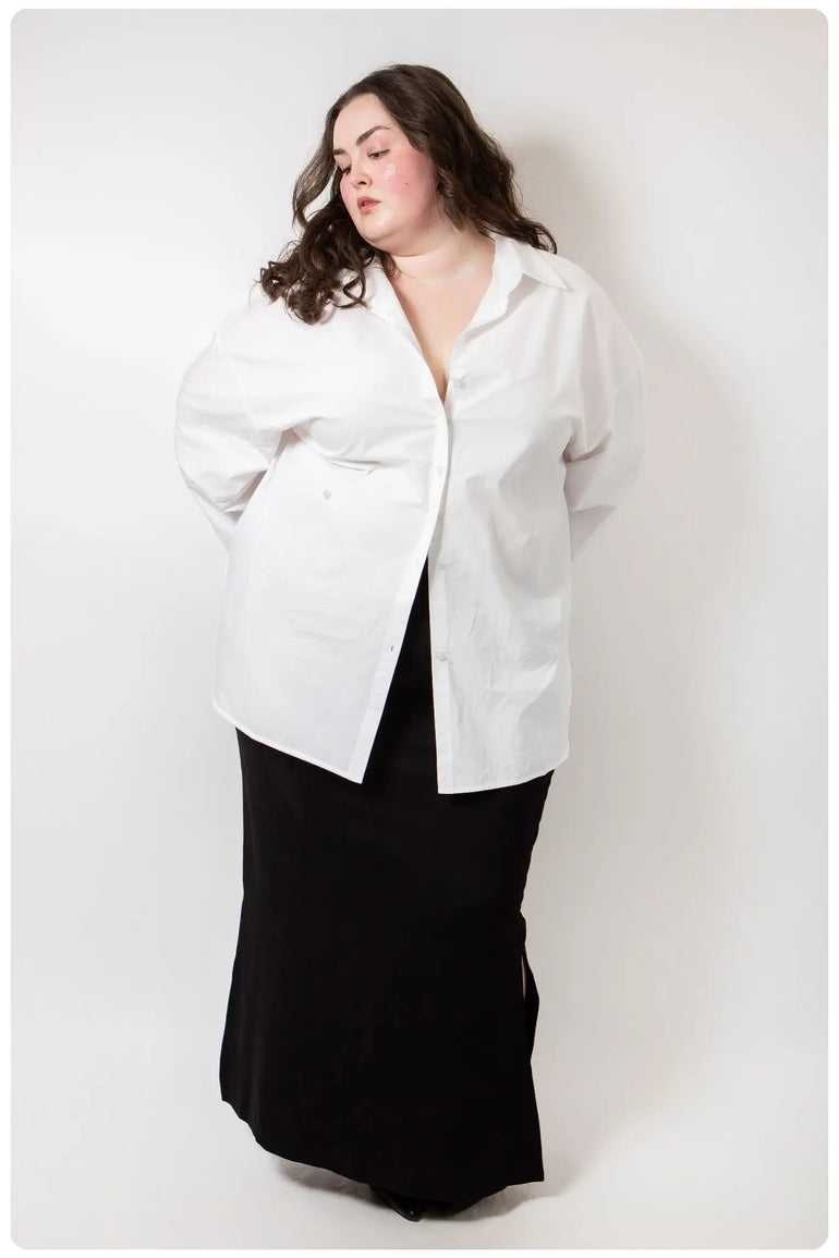 adjustable waist cotton-rayon shirt for women

curve friendly fitted white shirt uk femss